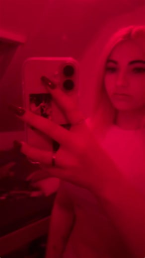 Vidéos de vi4nn3.x (@vi4nn3.x) avec origineel geluid - Slowflow