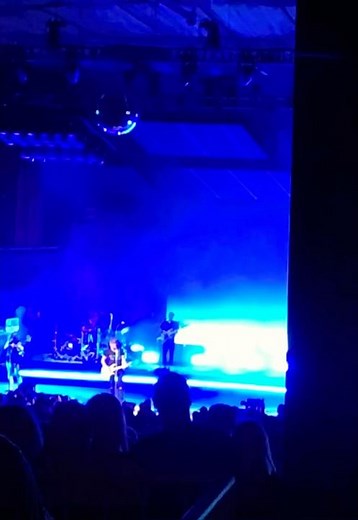 Keith Urban - Blue ain’t your color #blossom #keithurban #blossommusiccenter #countrymusic