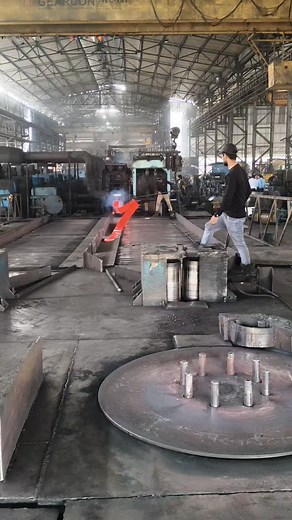 6.3K views · 424 reactions | 凉凉#viral #short #video #rollingmill #hardwork #hardwork #reels #hindi #old #song  | Chhatish Kumar | Facebook