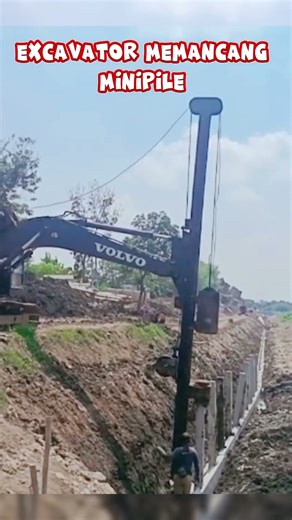 EXCAVATOR Drop Hammer pancang MINIPILE #automobile #excavator #alatberat #construction