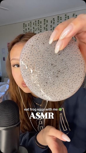 asmr beam on Instagram: "can u guess what it actually is…. 🐸🐸 YT: asmr beam TT: asmrbeamyt #asmr #mukbang #asmrsounds #asmrcommunity #asmrvideo #asmrtingles #frogeggs #frogeggsjelly #jelly #asmrreels #asmrbeam"