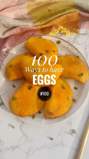 Recipe in my link in bio ⬆️ Part 1️⃣0️⃣0️⃣ EGG BREAKFAST EMPANADAS✅ Easy to make ✅ High Protein What an incredible journey this series has been “100 Ways to Have Eggs” started as a fun challenge, and thanks to all of you, it became something so much bigger. 🙌 Your support, likes, comments, and shares have brought me so much joy (and many new friends here 💛).To celebrate, I’m finishing with something very close to my heart: a recipe from my home, Colombia 🇨🇴. It feels like the perfect way to