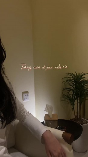 Beige nail studio على TikTok