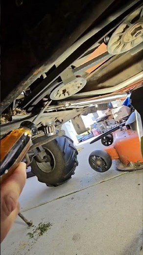 Husqvarna Riding Mower Steering Issue Fixed #husqvarnatractor #mowerrepair #steeringrepair