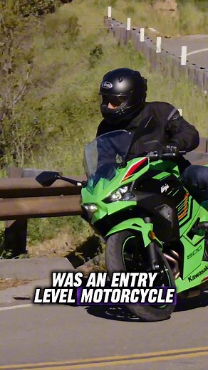 1.3K views | The new Ninja 500 from Kawasaki USA is friendly to an entry-level rider but comes standard with expert-level styling. See the full test here: https://magazine.cyclenews.com/i/1523001-cycle-news-2024-issue-25-june-25/85 ⬅️ #CycleNews #Kawasaki #Ninja500 | Cycle News | Facebook