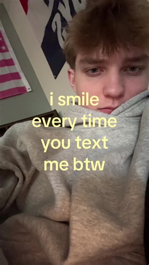 cam? (@.camcusack)’s video of i smile when i get a text from u
