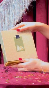 Got those gifts yet? There’s still time! Make sure to place your last orders by the 21st of December to get your goodies delivered by the 25th. Happy December!🙌🏾 | Avon