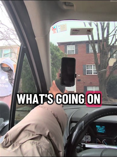 📱🚗 Cracked screen? Dead battery? We pull up & fix it in MINUTES! Baltimore’s fastest mobile phone repair 🔧 #Baltimore #PhoneRepair #FYP