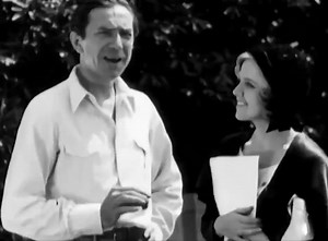 Remembering Master of Menace Bela Lugosi, born today in 1882. 🦇 "Never has a role so influenced and dominated an actor's life as Dracula. He has, at times, infused me with prosperity, but at other times, drained me of everything. It's a living and a curse... Dracula's curse." | Vintage Geek