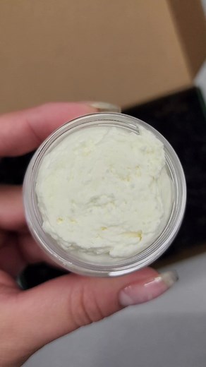 #cuticleoil #whippedbodybutter #unboxing #9oilco #skincare EXCITED to have found my favorite cuticle oil! After trying several brands, THIS is what I was looking for. The scent lasts hours and both products left my skin feeling soft & moisturized. Freebies also come with every order, along with a hand written note🤗 I loved it so much, I canceled my previous sub with a different company, made a second purchase and joined the @9 Oil Co team as an Ambassador! Thank you, so much, for the opportunit