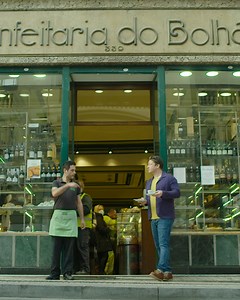 3.8M views · 131K reactions | VIVA PORTUGALLLL!  Bringing you a bit of sunshine this morning ☀️ | Jamie Oliver | Facebook