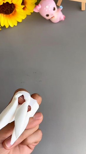 Make a cute bunny out of paper towels, it’s very useful for coaxing babies, so let’s arrange it quickly! #parent-childhandmade #handmade diy #origami #origamiart #art #handmade #paperart #paperfolding #paper #papercraft #origamipaper #papiroflexia #origamilove #diy #origamiartist #papercrafts #origamilovers #instaorigami #craft #origamiwork #d #design #creative #artist #paperartist #love #origamicrane #modularorigami #origamifun #paperfold #kusudama #origamicraft paper craft ideas | paper craft 