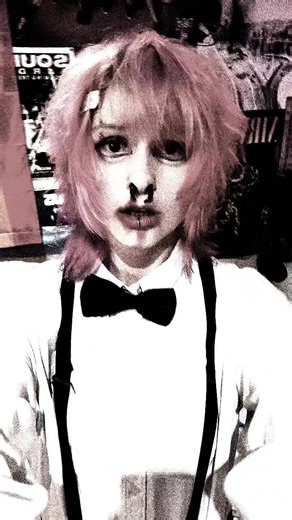 Am I Cute? Honest Reactions to My Look