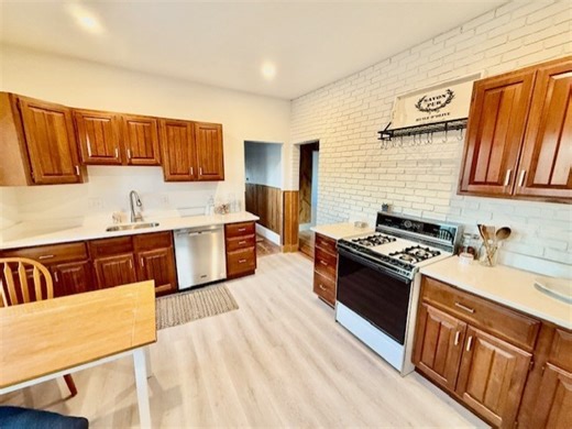 14-16 Stanford Terrace #2, Somerville, MA 02143 - MLS 73489906 - Coldwell Banker
