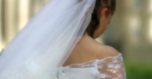 Wedding Photographer Explains How She Handled Bride Walking Out