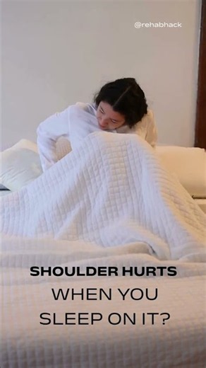 🚨 Shoulder Hurts When You Sleep on It? Here's Why! 😨