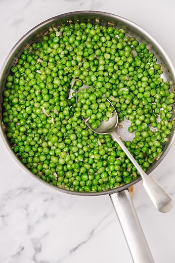 Sauteed Green Peas (Frozen Peas Recipe)