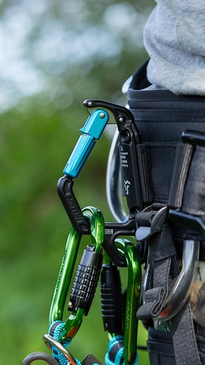 2.1M views · 17K reactions | The @notchequipment Swinger is now back in stock!! Grab one before they’re gone  Demo @atattooedarborist #honeybros #notchequipment #arborist #arbgear #treework | Honey Brothers Ltd - Arboricultural Equipment Specialists | Facebook