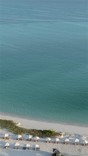 It’s all about the water. COMO Parrot Cay is excited to partner with @getboomerangwater on the region’s first onsite water bottling plant, bringing our guests fresh, sustainable water. This initiative significantly reduces carbon emissions and eliminates single-use plastics. Crystal-clear and pure, our water reflects our commitment to sustainability, offering guests a luxurious, eco-conscious experience. Island-sourced and sustainably bottled on-site in eco-friendly glass and aluminum, our water