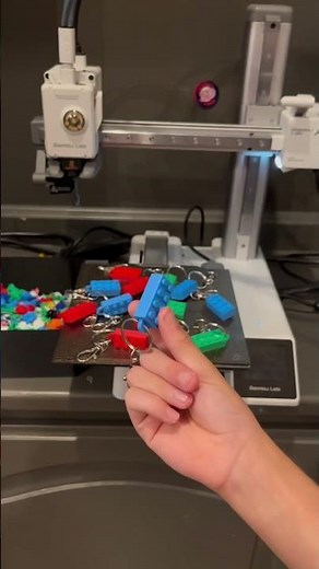 3D printed brick keychains using the @BambuLab A1 Mini 3D printer