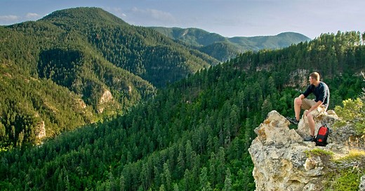 About Spearfish Canyon Lodge