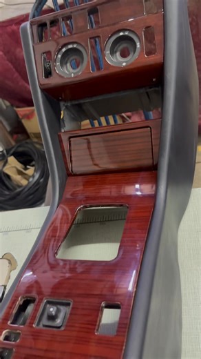 THIS CONSOLBOX WE CUSTOM REWRAP AND RECUSTOM. IS THIS NICE WE MAKE IT. Please give a HEART OR LIKE IT. COZ I HAVE 16k FOLLOWER.. BUT A VERY LITTLE LIKES COME ON MY POST.. IF THERE IS ANY ONE INTERESTED TO MAKE HIS INTERIOE MORE BEAUTIFUL CAN VISIT TO OUR SHOP AND CAN CONTECT ME ON MY NO 011-6968 9599 . Our shop is in Puchong taman kinrara seksyen 3 | Alhassan Sons Trading