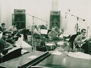 How many number ones did The Wrecking Crew play on?