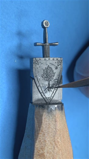 Ser Duncan the Tall: His Sword and Shield Explained