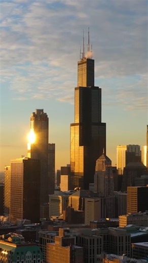 Endeavor Health has partnered with Kenneth Young Center (KYC) to enhance its community behavioral health services through Endeavor Health’s Community Investment Fund (CIF). ﻿﻿﻿Kenneth Young Center provides prevention, intervention, treatment and recovery services, working to meet clients where they are at to support their behavioral health wants and needs. ﻿Thanks to the CIF grant, KYC is able to enhance their mobile behavioral health crisis response which provides safe, accessible and 24/7 ment