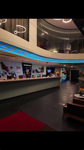 The Xtreme Suites hotel 4*. 30 euros la nuit. Grandes chambres hyper clean. Petit déjeuner inclus. Piscine rooftop. Salle de gym. Ménage quotidien. 4 Seven Eleven sur 50 m. #hotels #bangkoknightlife #Logement