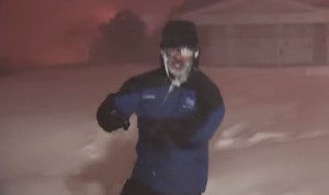 Weather Channel's Jim Cantore goes nuts over 'thundersnow' on live TV (video)