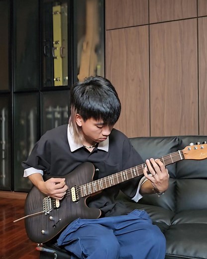 เทสก่อนถ่ายหน่อยฮะ 🎸🙌 #SireT7FM_NewGen Sire Thailand | TMOY TOY