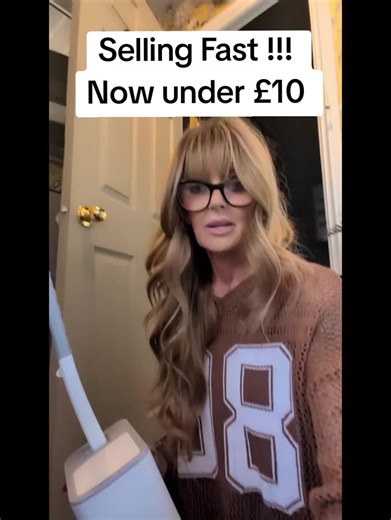 Ditch the germ-harboring toilet brush. Traditional toilet brushes trap bacteria and sit in the bathroom long after they’ve done their job. A hygienic disposable toilet brush uses single-use heads, so you clean the toilet and throw the germs away—no dripping, no storing bacteria, no cross-contamination. It’s a cleaner, smarter, more hygienic way to keep your bathroom fresh.#toilet #toiletbrush #germs #bacteria #clean