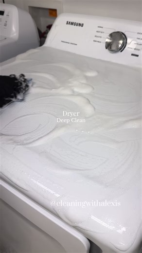 Deep Cleaning Your Dryer: Tips and Tricks