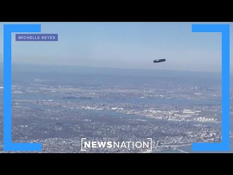 Caught on camera: Possible UFO reported over New York's LaGuardia Airport | Banfield