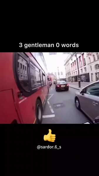 #signmaker #signmanufacturer #signservice #signsolutions #signshop #signguys #lcsign #customsigns #tony #homie #china #factory #facelitsignage #ledsign #signboard #business #ledsigns #channelletters #signage #signguys #signshop #3dletters #signmakingtips #signshoplife #entrepreneur #signsfactory #signdesign #cometoworkwithme #viral #trending #signsupplier