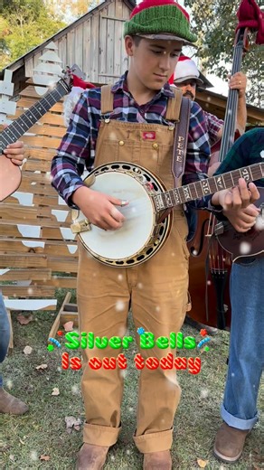 🔔 “Silver Bells”-Bluegrass Style is out today! Go stream it on all platforms and find the music video on YouTube! Thanks to @cswanhart12 @hourglassstudiosnc @johnjonesmusicmaker @73pell @raquel_the_atlantic for all your help!! #familyband #bluegrassmusic #bluegrass #wherethegrassgrowsblue #musiciansofinstagram #wilmingtonmusic #banjo #musicpromotion #wilmingtonbluegrass #siblings #christmas #christmasmusic | Dear MariBella