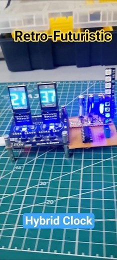 Retro-Futuristic Hybrid Clock : PICO2 CIrcuitpython #trending #circuitpython