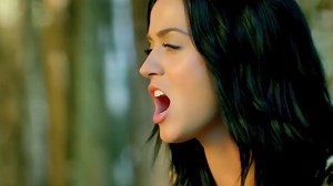 82K views · 2.6K reactions | Quem aí é fã da Katy Perry e está contando os minutos pra noite de hoje? A diva do pop se apresenta às 21:30 na Arena do Grêmio! Por aqui a gente já vai aquecendo ao som de Roar. Aumenta o som e se prepara porque a noite promete! Impossível não chacoalhar o esqueleto ao som de Katy Perry!  | Nelson Marchezan Júnior | Facebook