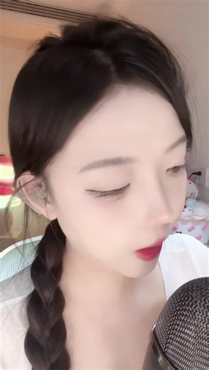 福团团(声控助眠)_福团团(声控助眠)正在直播_0323_0102_001