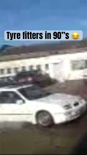 #wheelspin #automobile #cosworth #drift #drifting #90skids #burnout #fordsierra #rs500