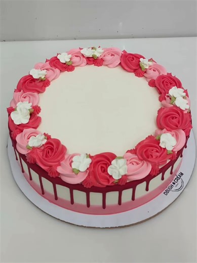 Beautiful Pink Rosette Cake Decorating Ideas