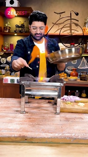 7.5K views · 60 reactions | Tired of those same old tasteless meals? Let’s spice things up a bit 掠Add a burst of flavour to your favourite dishes with this quick, no fuss recipe for Schezwan Chutney! To watch the full episode log on to zeezest.com now. | Zee Zest | Facebook