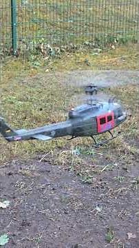RC Helicopter Bell Uh-1DX von Pichler mit originalen Helikoptersound unterlegt