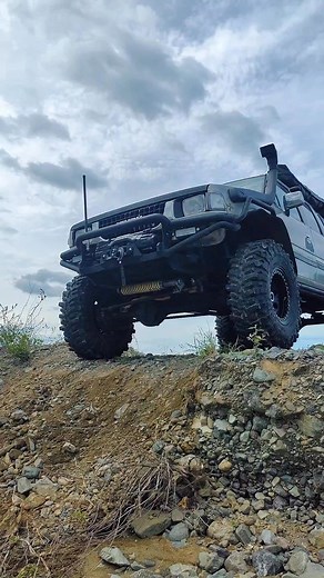 37K views · 400 reactions | Light Trail #TakasForACause #TakasOffroaders #winchpointoffroad #dipaloecopark #offroad1992 #4x4 #overland #camp #camping #trail #lighttrail | Frnze Montealegre | Facebook