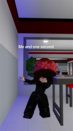 Me and one second 😂#brokeven #robloxfyp #viralvideo #shortvideo
