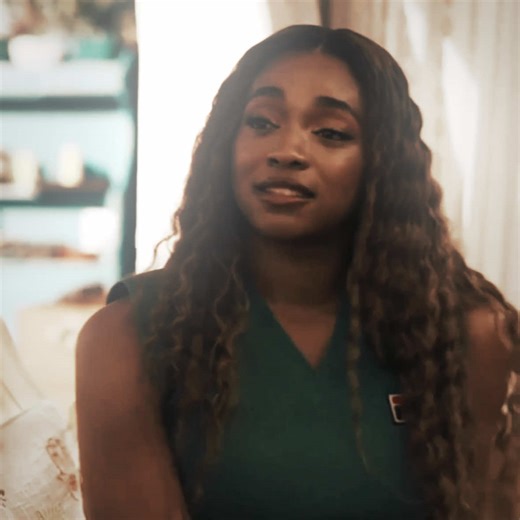 this hair color on her is so tea😍 || ac/ib: @Cobra🌚😫 || cc: @qaa || #letitiasdaya #xyzcba #trending #teamwork #simonejoyjones #lisawilkes #lisawilkesedit #belairedit #belairpeacock #velocity #viral #edits