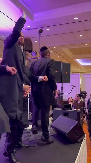 Traditional Hassidic Wedding Ceremony Explained