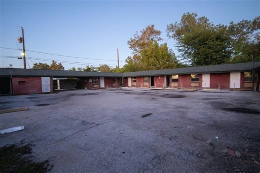 7930 Ritz St, Houston, TX 77028 - Investor Special: 16-Unit Multifamily | LoopNet