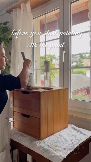 How to paint a little piece in cottage style and sell inmediatly.